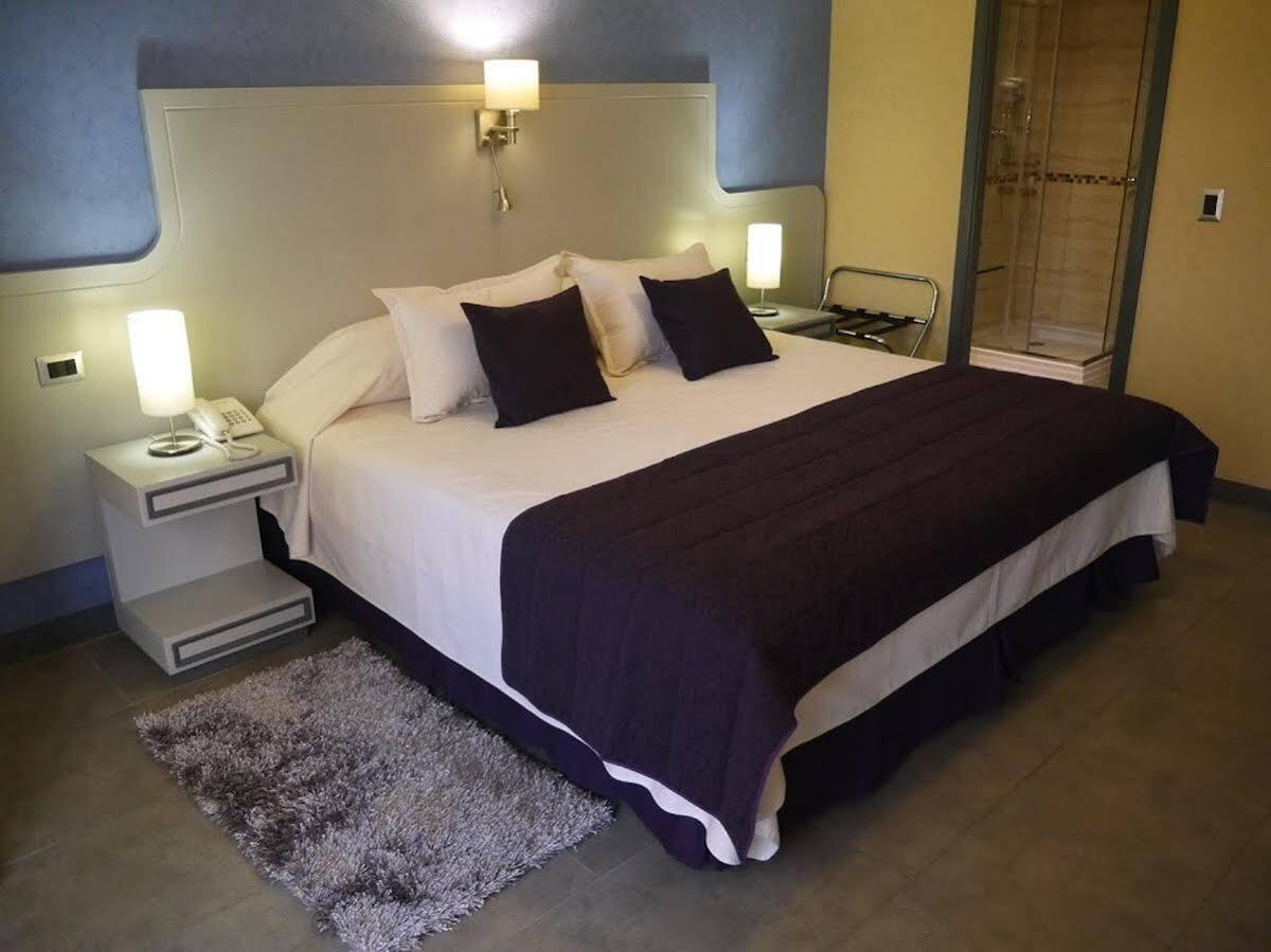 Infinity Park Hotel Santiago du Chili Extérieur photo